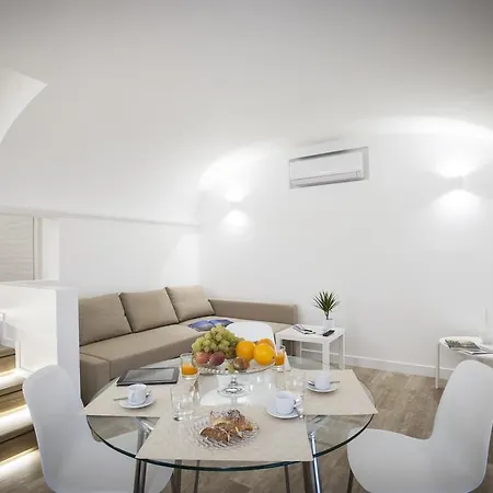 Politeama By Giorgio Apartment
